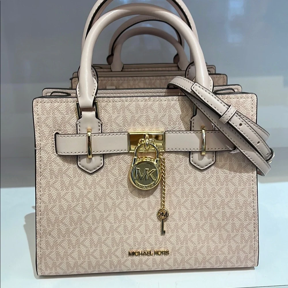 MICHAEL KORS Hamilton Small Logo Satchel Crossbody Bag
Powder Blush
NWT - Picture 1 of 8